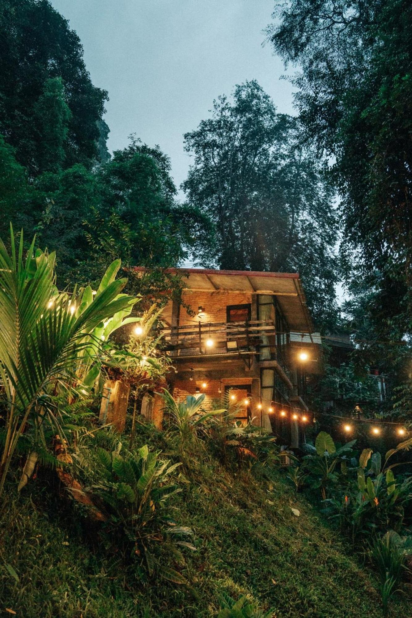 Bee Forest Ban Pok Nai Exterior photo